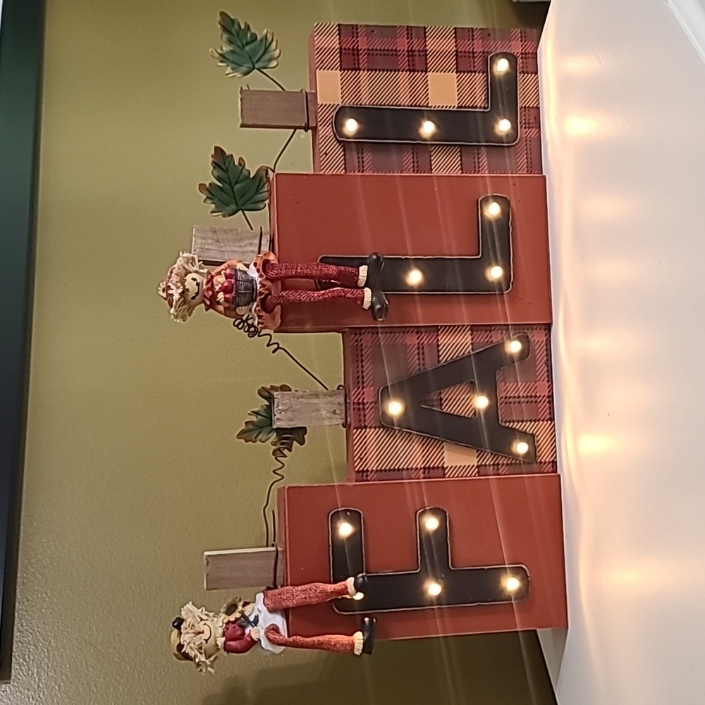 Fall Led Table Decor - Picture 5 of 5